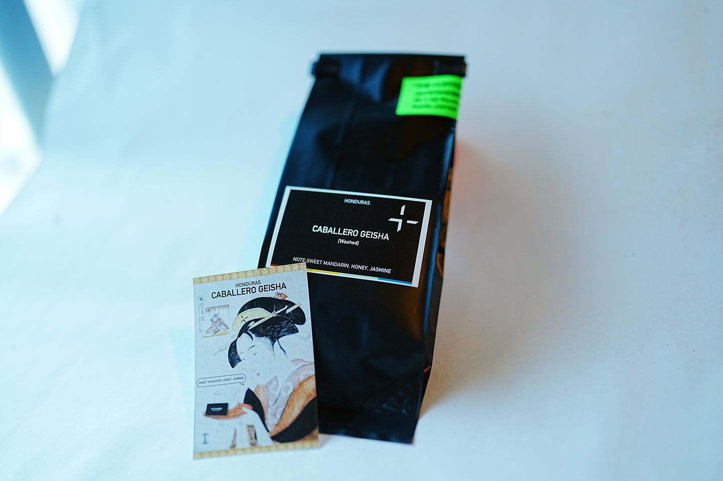 HONDURAS MARYSABEL CABALLERO Y MOISES GEISHA FULLY WASHED ホンジュラス カバジェロ・ゲイシャ ウォッシュト
